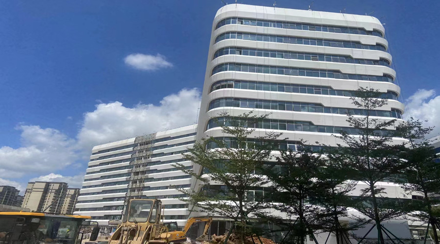 花都區(qū)中山大學附屬仁濟醫(yī)院GRC外墻掛板工程案例