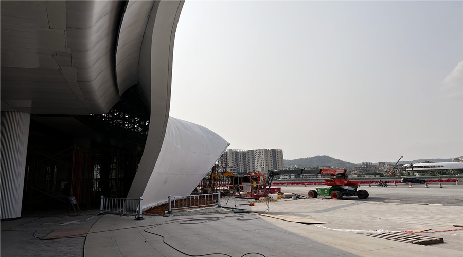 深圳沙田服務區(qū)GRC幕墻板項目 深圳沙田服務區(qū)GRC幕墻板項目