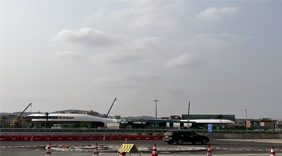 深圳沙田服務區(qū)GRC幕墻板項目 深圳沙田服務區(qū)GRC幕墻板項目