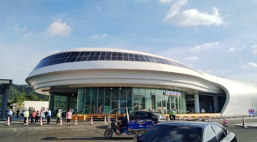 深圳沙田服務(wù)區(qū)GRC幕墻掛板項(xiàng)目 深圳沙田服務(wù)區(qū)GRC幕墻掛板項(xiàng)目