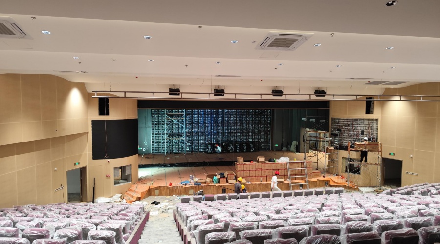 廣州黃埔會(huì)元中學(xué)GRG報(bào)告廳工程案例 廣州黃埔會(huì)元中學(xué)GRG報(bào)告廳工程案例