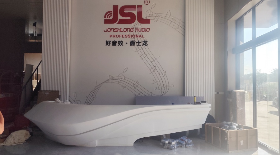 廣東萬昌爵士龍音響GRG吧臺(tái)背景墻的案例 廣東萬昌爵士龍音響GRG吧臺(tái)背景墻的案例