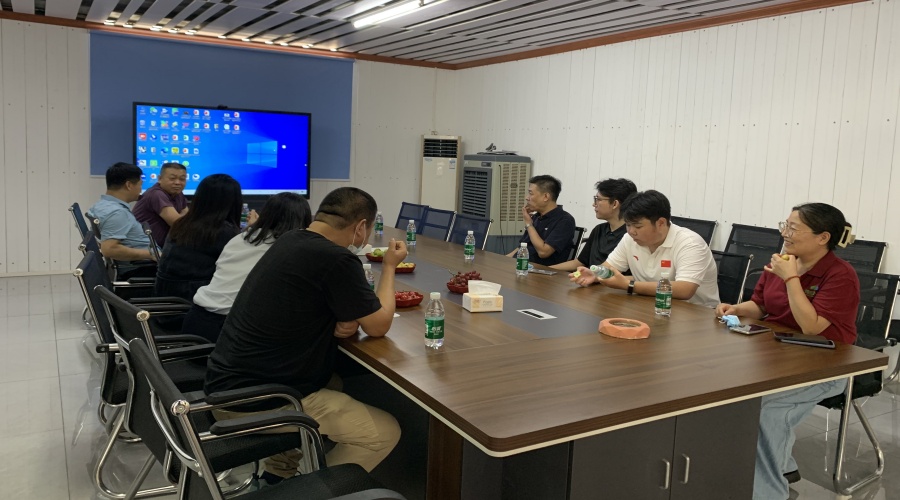 飾紀(jì)上品GRG廠家熱烈歡迎清遠(yuǎn)企業(yè)家協(xié)會(huì) 山東慶云工商聯(lián)領(lǐng)導(dǎo)蒞臨指導(dǎo) 飾紀(jì)上品GRG廠家熱烈歡迎清遠(yuǎn)企業(yè)家協(xié)會(huì) 山東慶云工商聯(lián)領(lǐng)導(dǎo)蒞臨指導(dǎo)